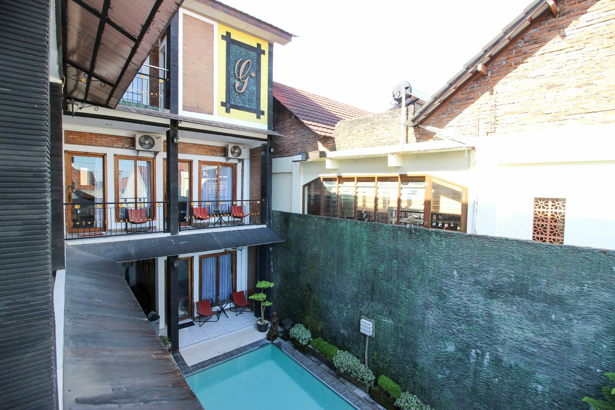 Reddoorz Plus @ Prawirotaman 3 Yogyakarta Exterior photo